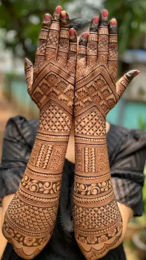arabic-back-hand-mehndi-design-bridal-
