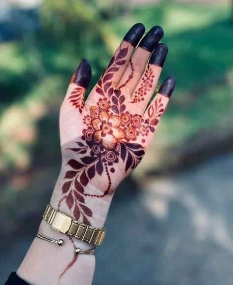 arabic-front-hand-stylish-
