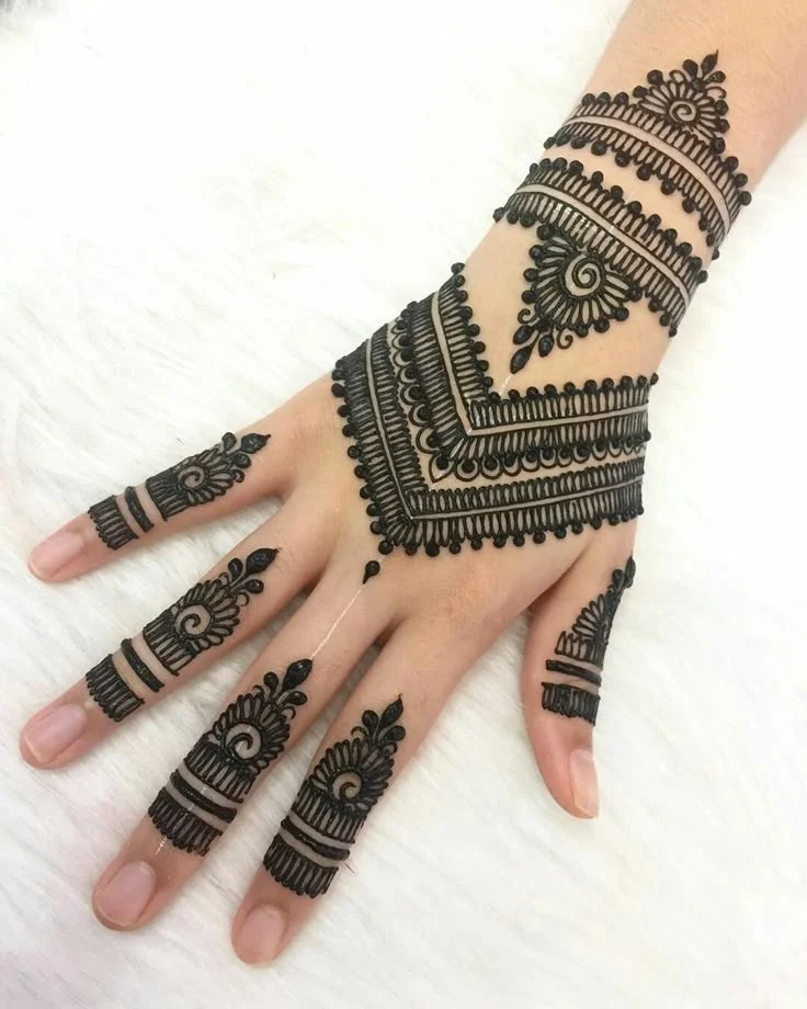 arabic-mehndi-designs-for-kids-full-hand-1