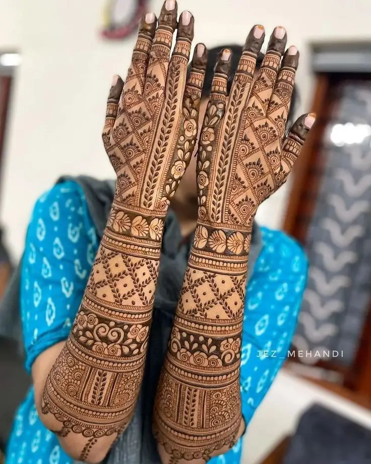 arabic-stylish-back-hand