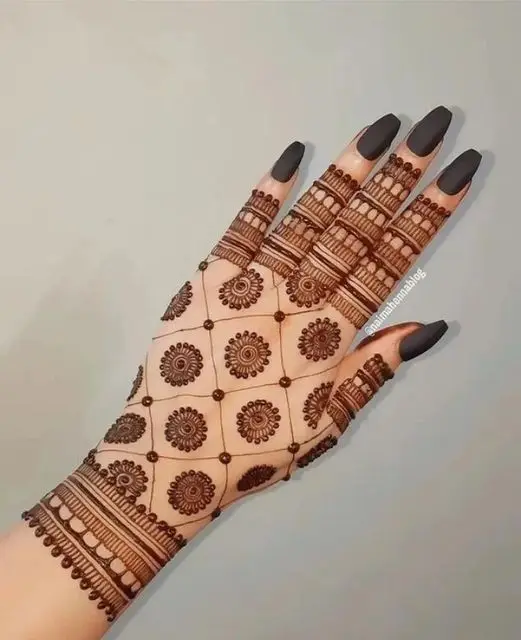 back-hand-mehndi-design-dulhan-full-hand