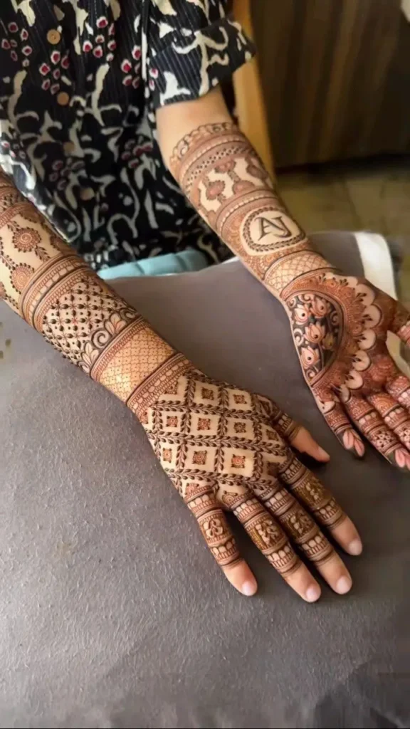 back-hand-mehndi-design-easy-arabic
