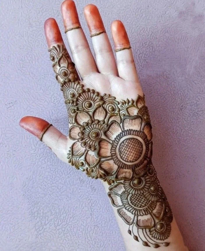 beautiful-arabic-mehnd