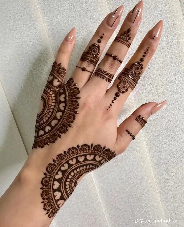 child-back-hand-mehndi-design