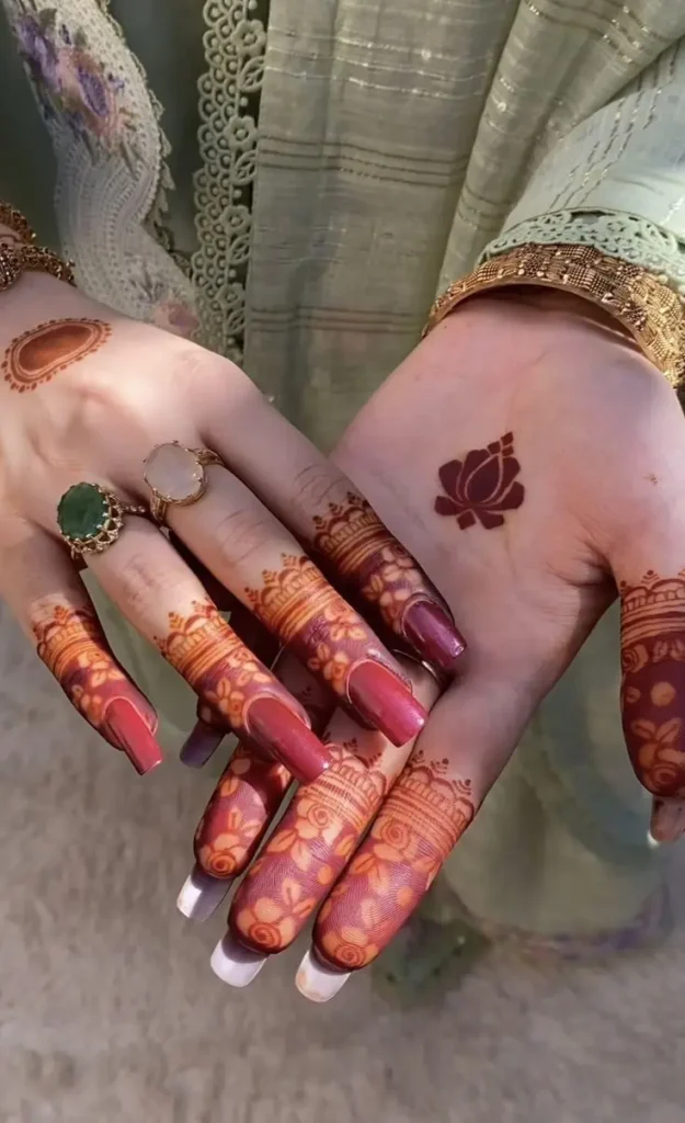 cute-back-hand-mehndi-design-simple-1-