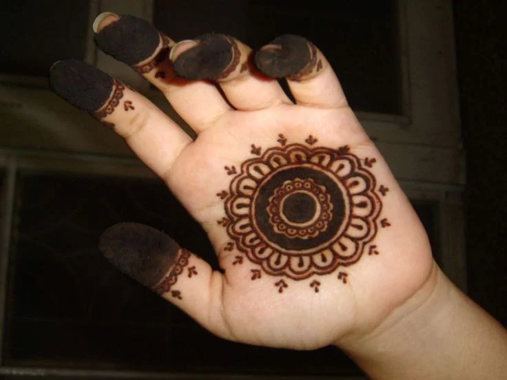 cute-mehndi-designs-for-kids-1