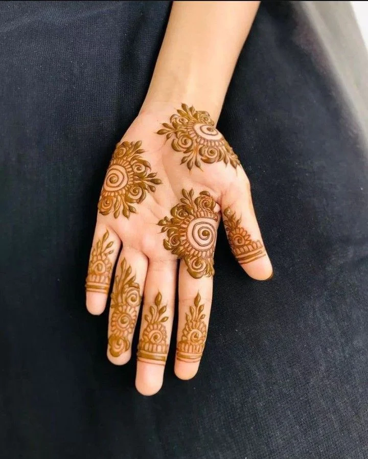 designer-mehndi-design