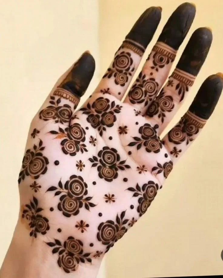front-hand-simple-des