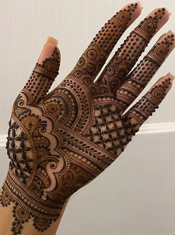 front-hand-simple-meh