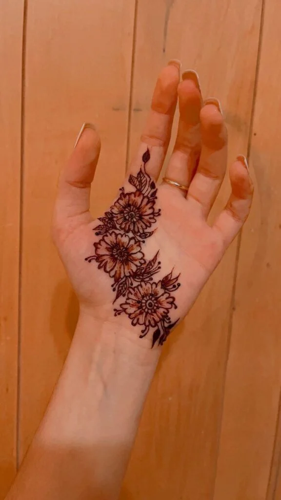 mehndi-designs-for-kids-arabic-576x1024