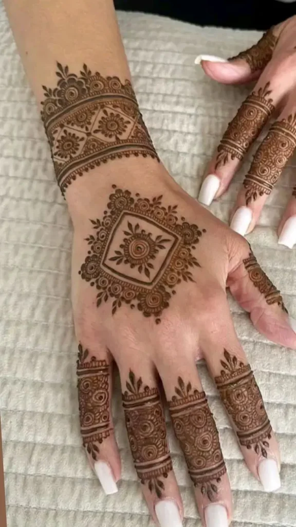 rose-back-hand-mehndi-design