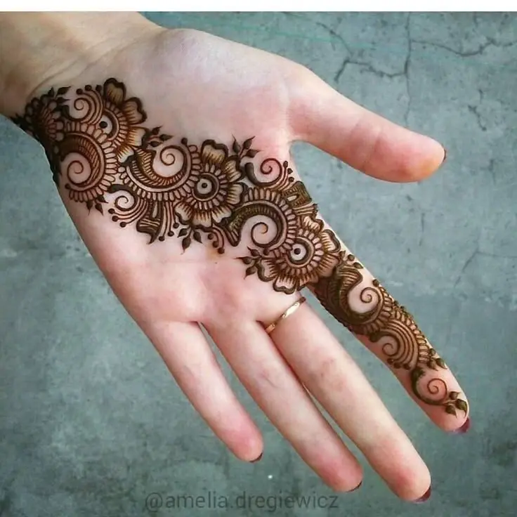 royal-front-hand-mehndi-