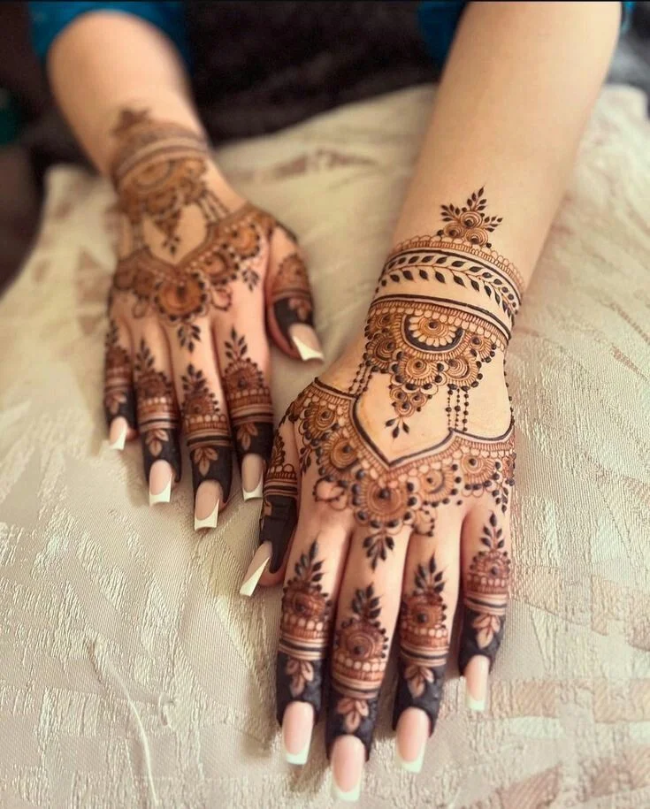simple-mehndi-design-for-girls