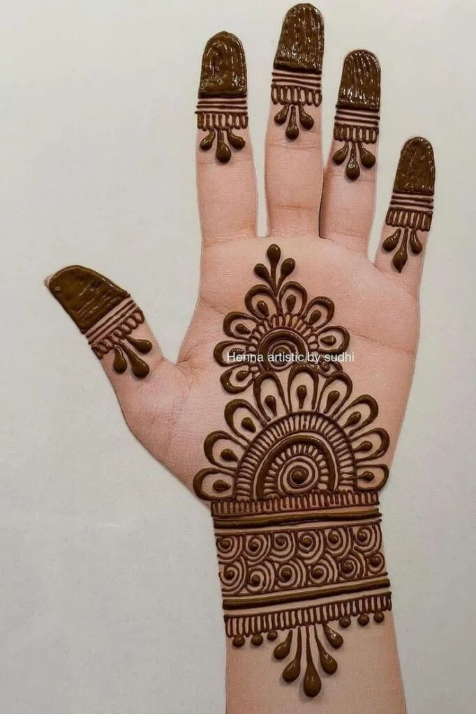 simple-mehndi-designs-for-kids-682x1024