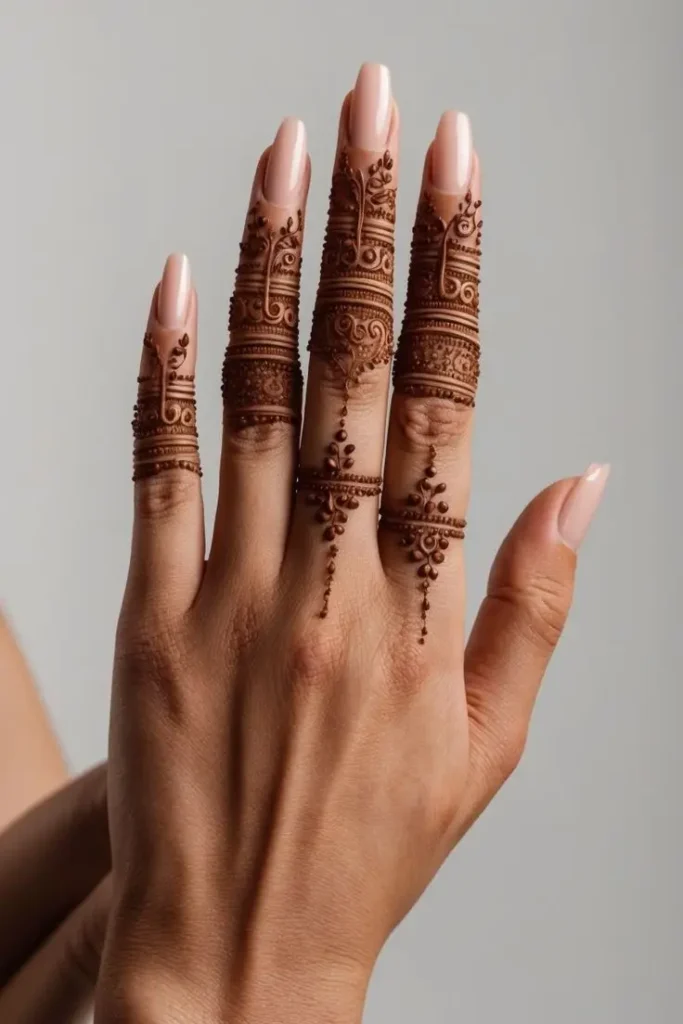 stylish-back-hand-mehnd